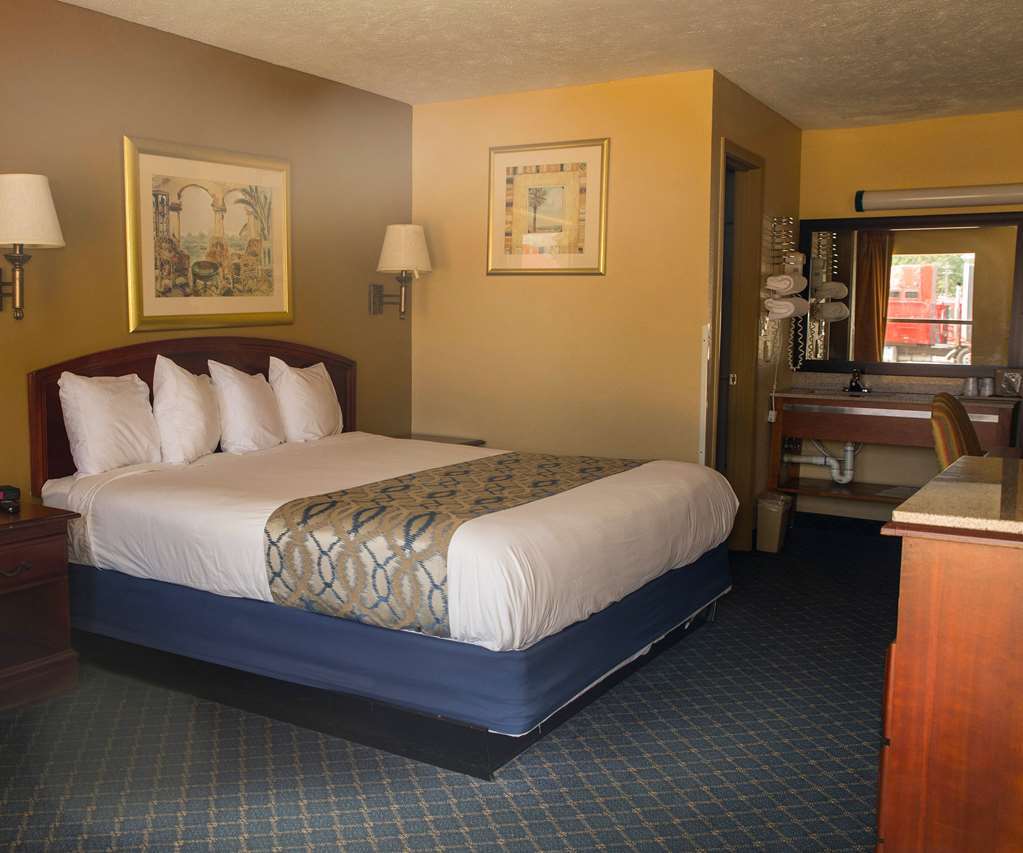 Americas Best Value Inn - Monroeville Quarto foto